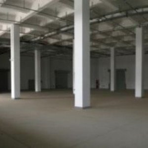 长安区引镇百丽物流园17000㎡厂房出租，配有装卸平台