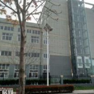 高铁新城一二层厂房，办公楼平价出租  