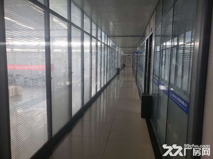 泾河工业园厂房出租层高14米 行车齐全