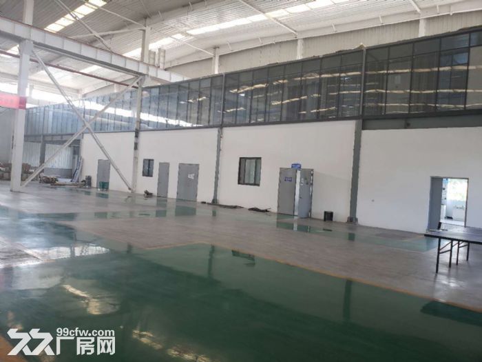 泾河工业园厂房出租层高14米 行车齐全-图2